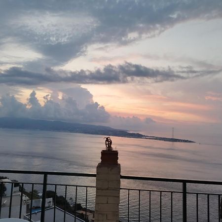 Appartamento La casa di Titty Villa San Giovanni Esterno foto